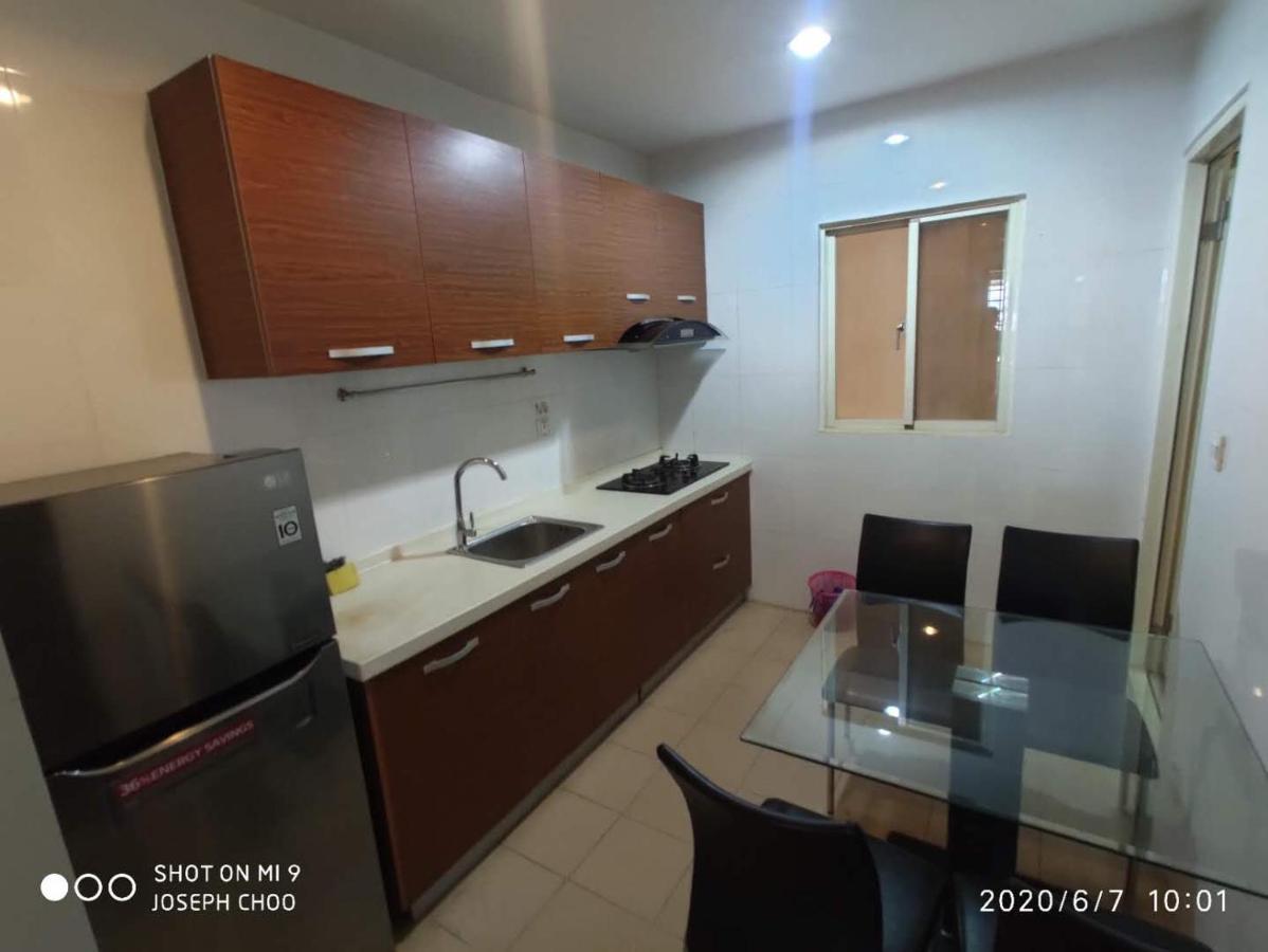 Bali Resort Apartment - Two Bedroom Unit Phnom Penh Exteriör bild